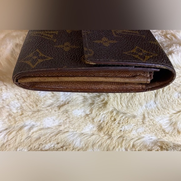 Louis Vuitton Sarah Monogram Long Wallet - Picture 6 of 9